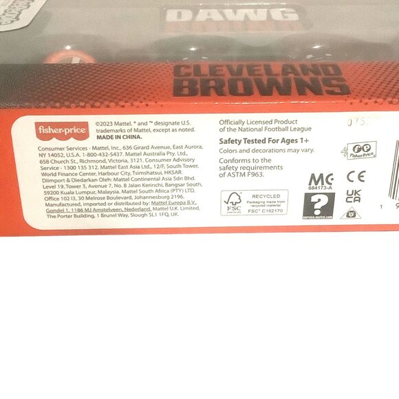Fisher Price Little People Collector x NFL Cleveland Browns 4-Pack Dawg Pound NE - Picture 9 of 10
